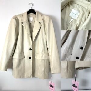 NWT Avec Les Filles Faux Leather Structured Boyfriend Blazer‎ Cream Beige 2XL